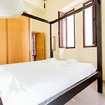 Bright And Central- 2Bd 1Bth- Malhara