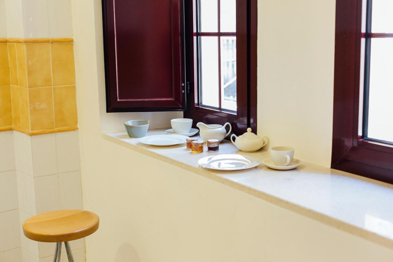Appartement Bright And Central- 2bd 1bth- Malhara *