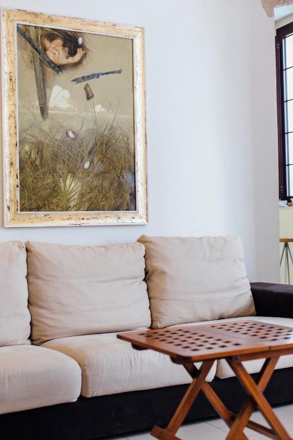 Bright And Central- 2bd 1bth- Malhara Séville