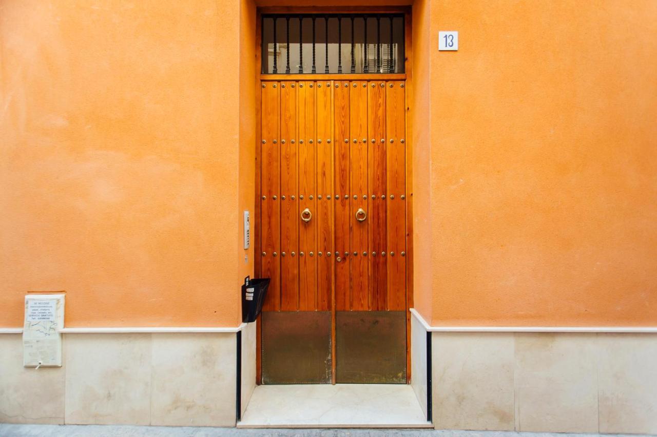 Bright And Central- 2bd 1bth- Malhara